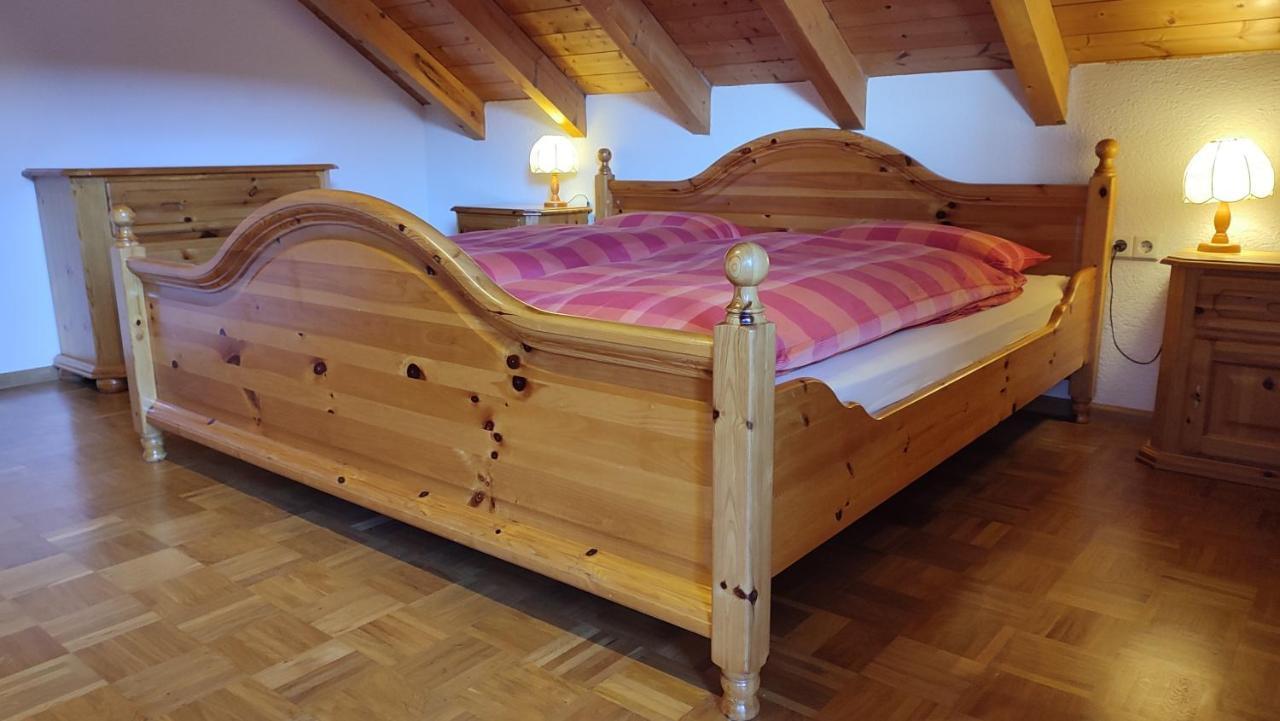 דירות Fewo Cheny In Titisee מראה חיצוני תמונה